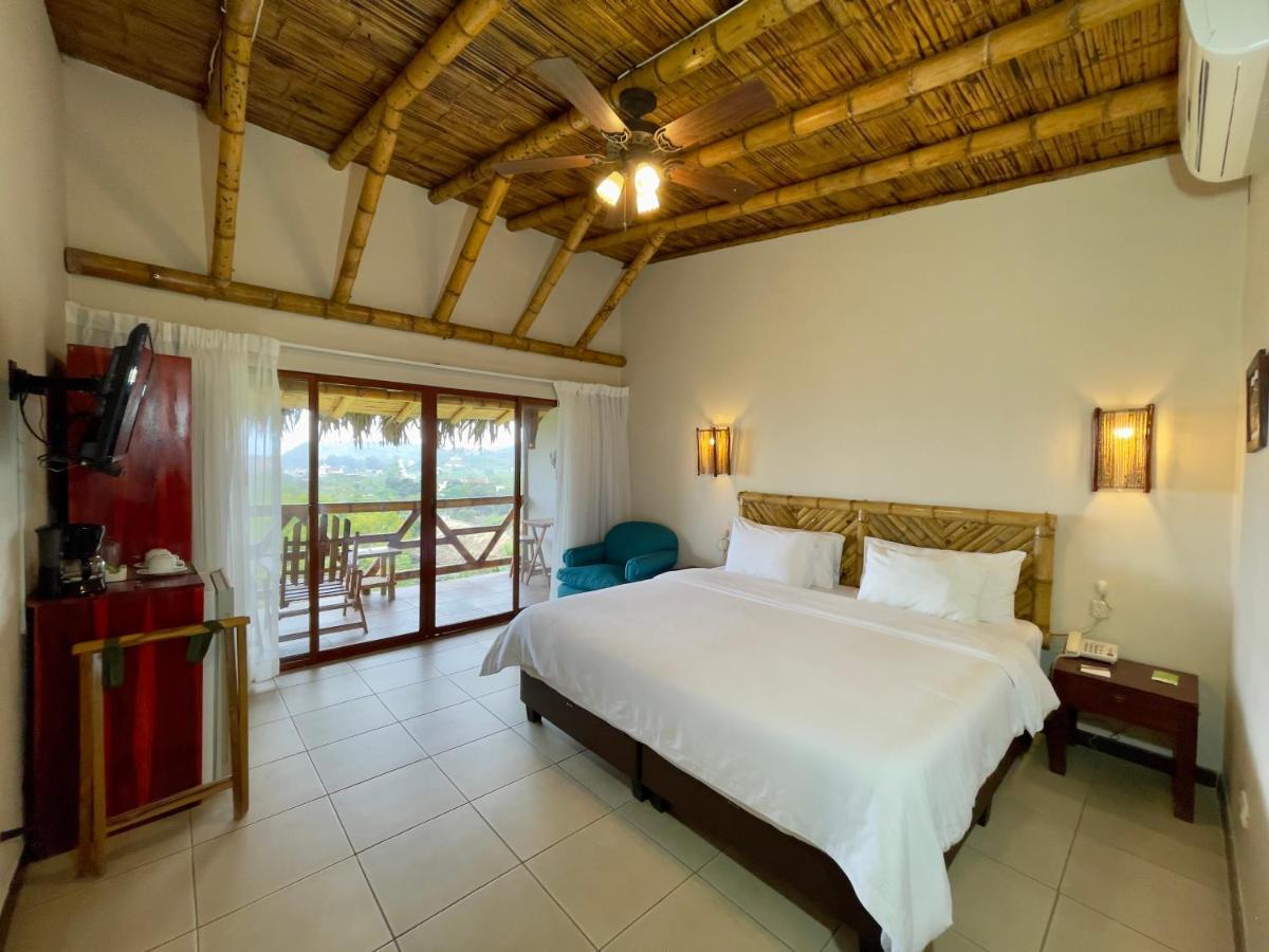 Nativa Bambu Ecolodge Montañita Eksteriør billede